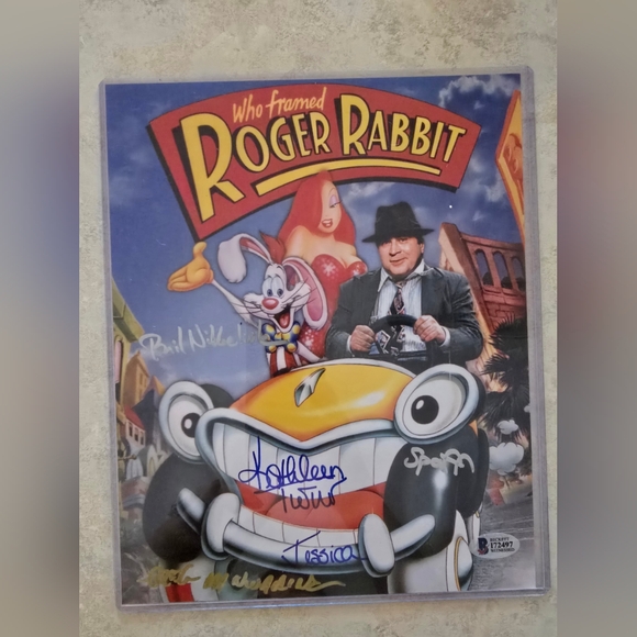Signed Roger Rabbit Photo - Picture 1 of 5